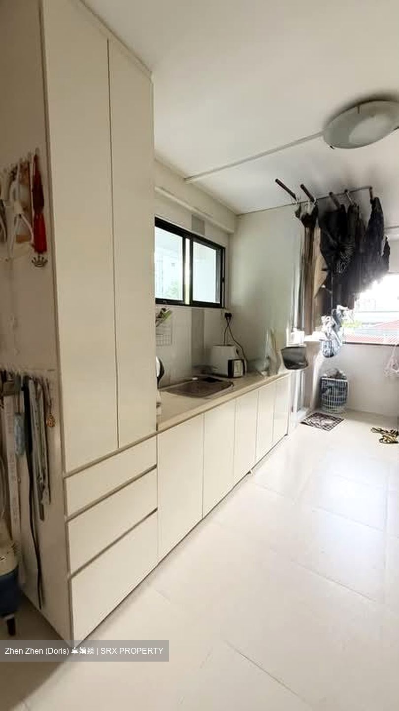 Blk 260 Jurong East Street 24 (Jurong East), HDB 5 Rooms #557637801